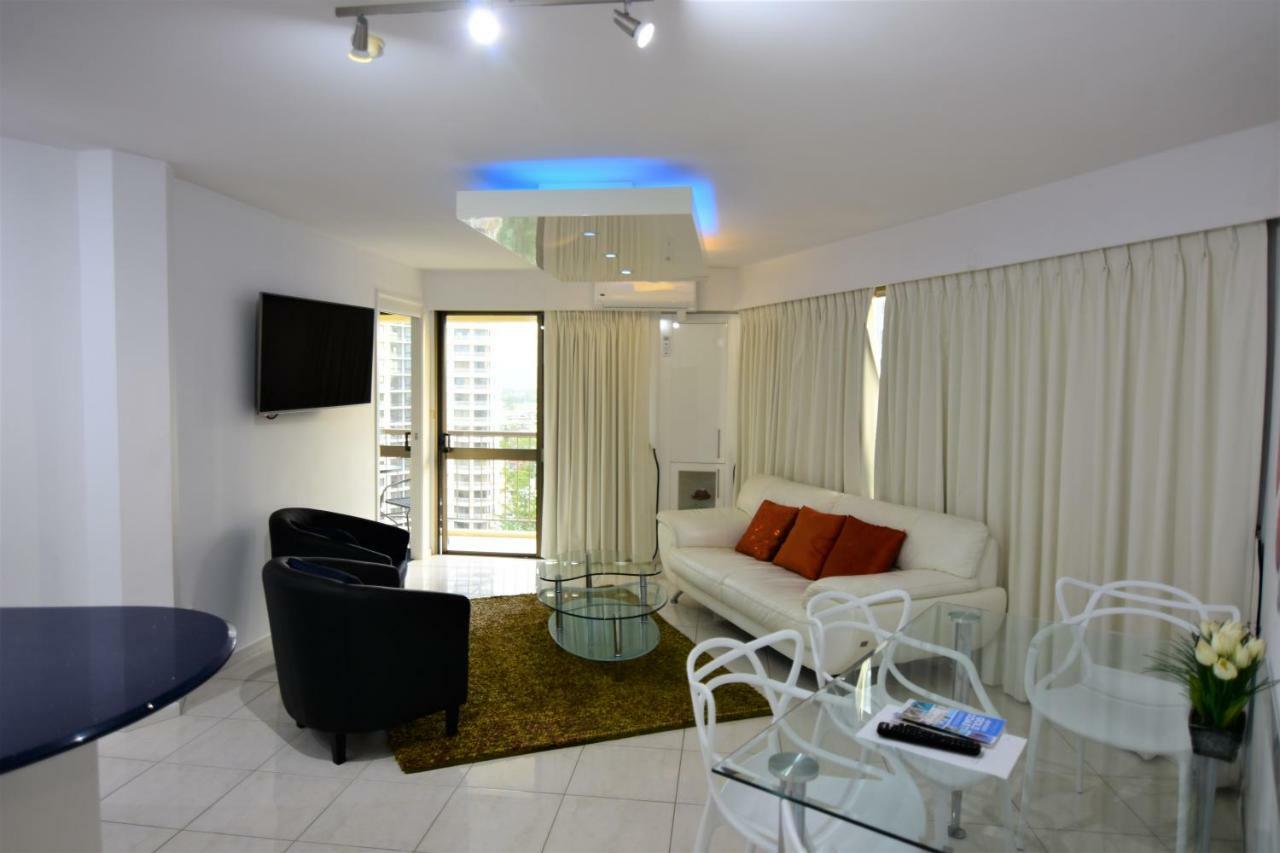 Aloha Private Apartments Gold Coast Esterno foto